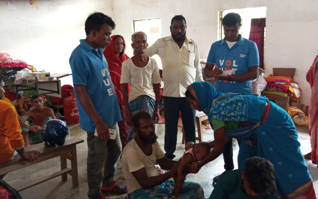On June 2, 2024, due to the rise in water levels in Kamrup (Nagaon district), people left their homes and shifted towards higher places. The SBF team, under the supervision of Abdul Jabbar, has observed the situation and helped them as much as they could initially.