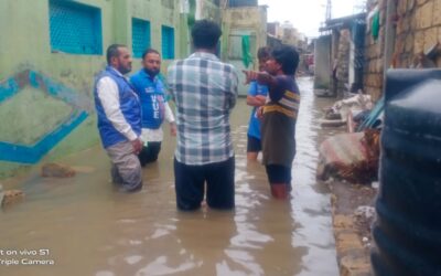 Following heavy rainfall in the Gir Somnath district of Gujarat, the Veraval area has been severely impacted by flooding. A total of 500 families and 250 houses have been affected by the disaster.
