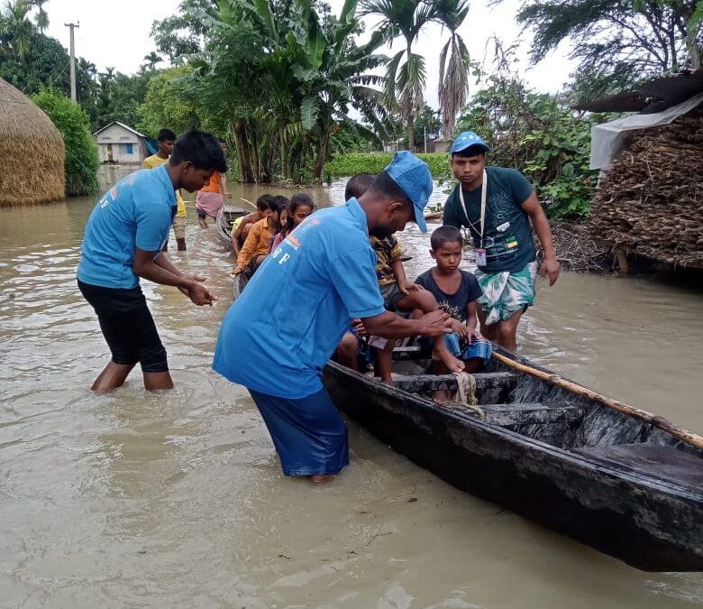 Today, due to the rising water level of the Brahmaputra River, 200 families in the Bsihimalu area of Sonitpur district have been affected.