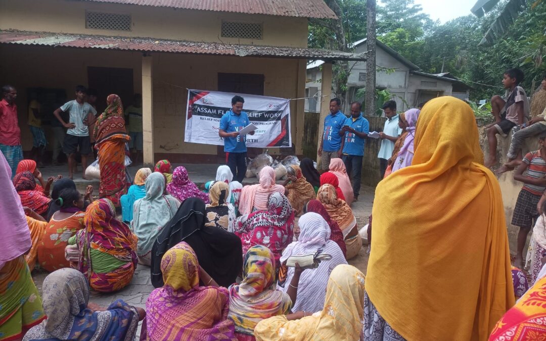 On August 2, 2024, the dedicated volunteers of Society for Bright Future’s Assam North Morigaon team distributed essential flood relief kits to 50 flood-affected families in Jengpuri village.