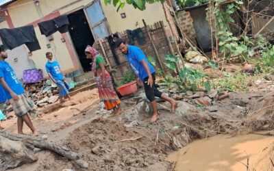 The Society for Bright Future’s volunteer team visited the flood-affected areas of the South Salmara Mankachar district, where 60 families have been severely impacted in Kalapani and Patangitola villages.